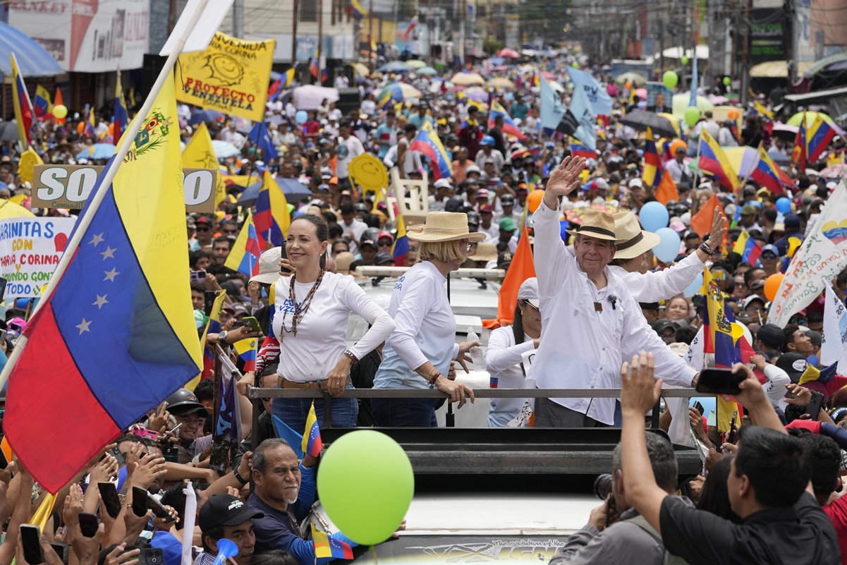 Las detenciones de opositores marcan la campaña a 13 días de las elecciones en Venezuela 