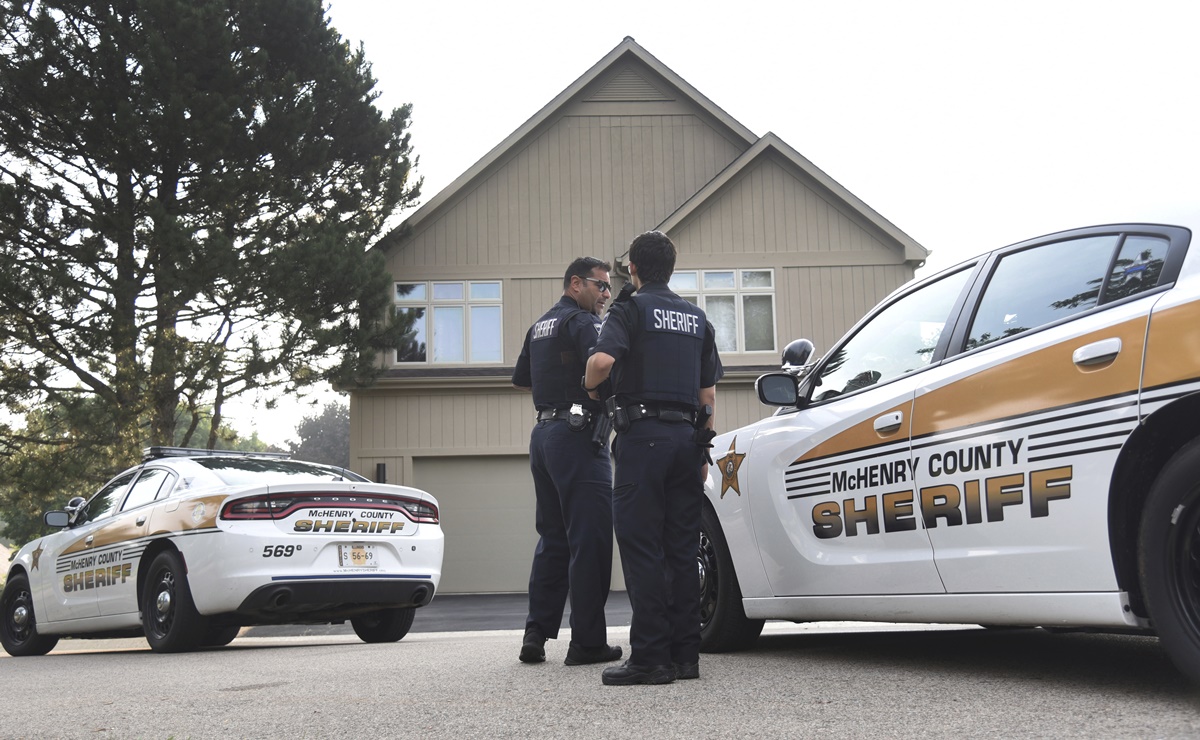 Cuatro muertos en un tiroteo dentro de una casa en Illinois
