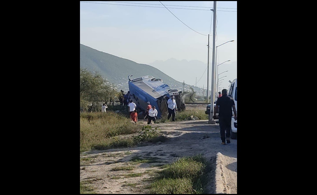 Choque deja un muerto y 4 heridos en Nuevo León