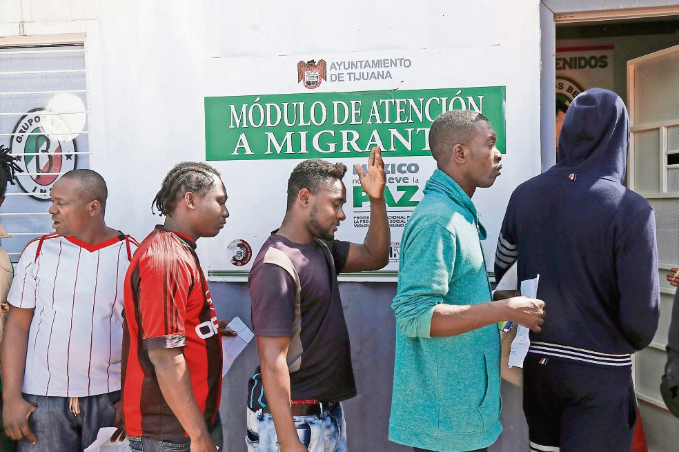 7 mil haitianos varados buscan estatus de refugiado: ONG