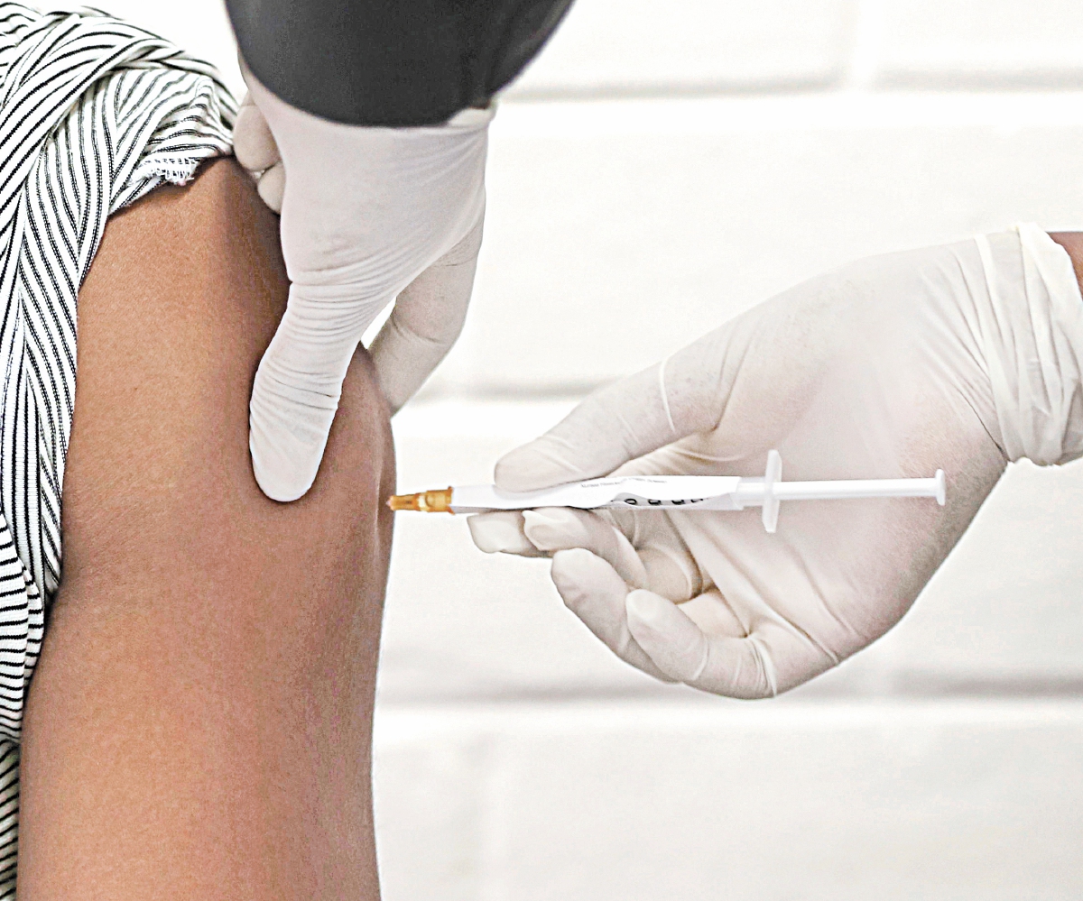 OMS: en las vacunas, la seguridad es clave