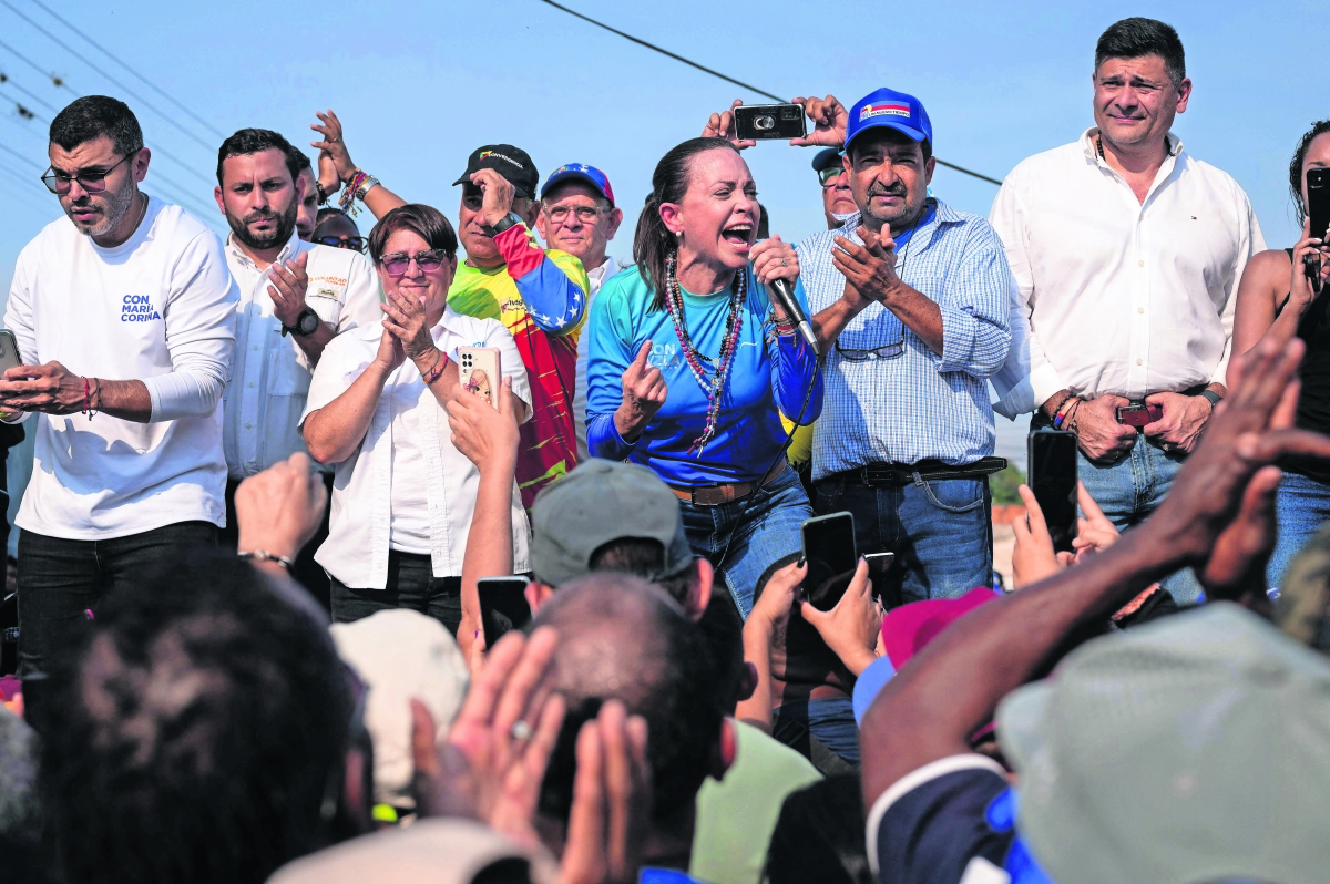 Oposición venezolana juega a todo o nada