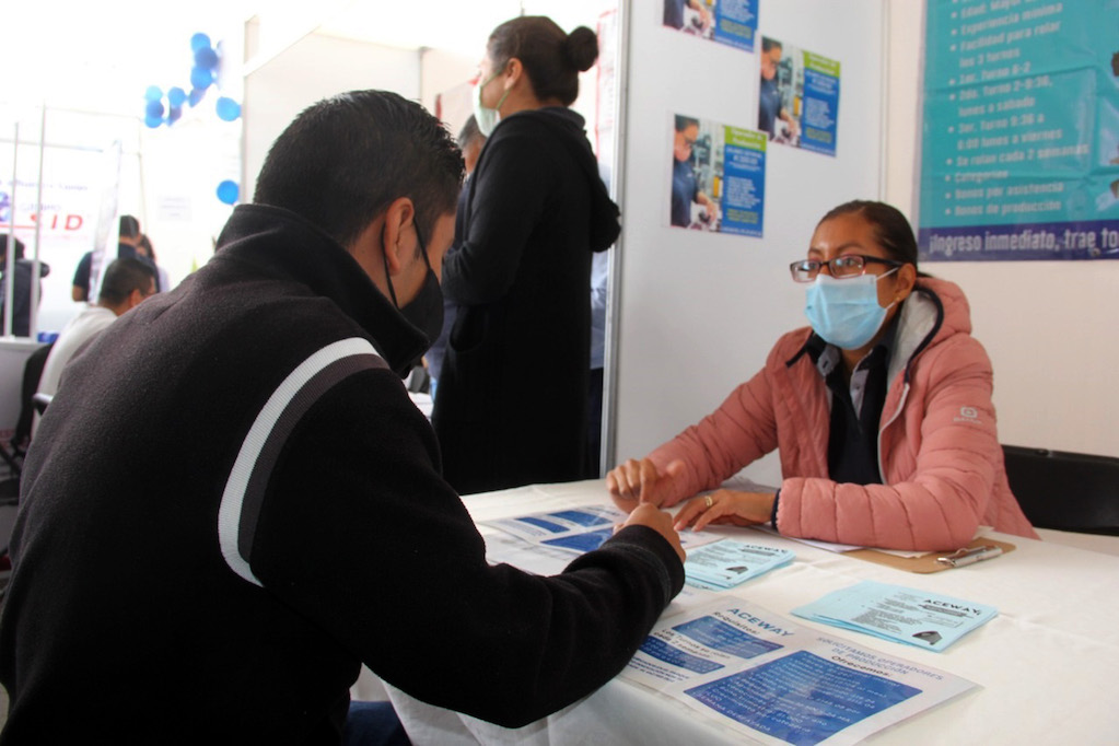 Anuncian ferias del empleo para jóvenes en Querétaro; ofrecerán vacantes de hasta 35 mil pesos mensuales 