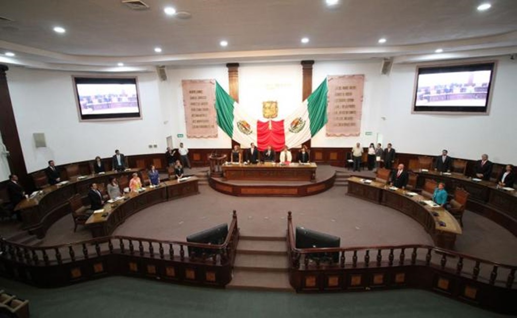 Convocan en Coahuila a fase estatal del Concurso de Oratoria de EL UNIVERSAL
