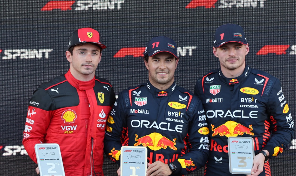 Mexicano 'Checo' Pérez gana el sprint de Azerbaiyán; Alonso fue sexto