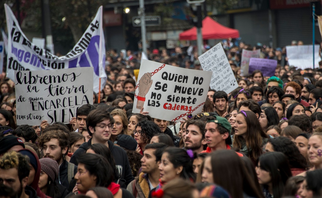Protestan en Chile contra violencia machista