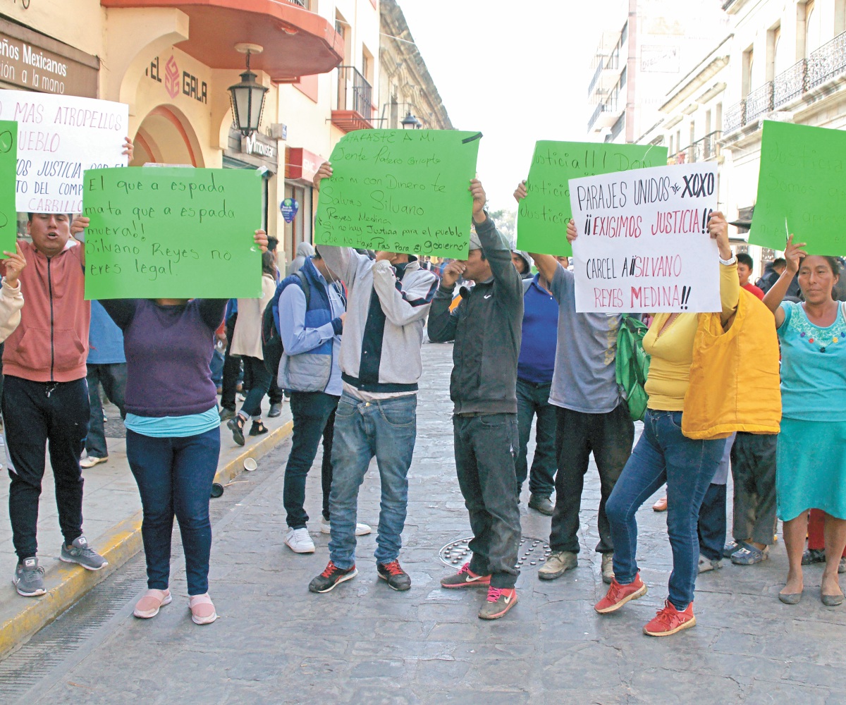 Desplazados exigen la recuperación de sus tierras