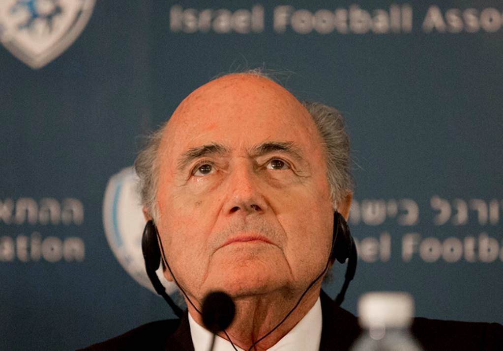 Blatter se deslinda de directivos de la FIFA 