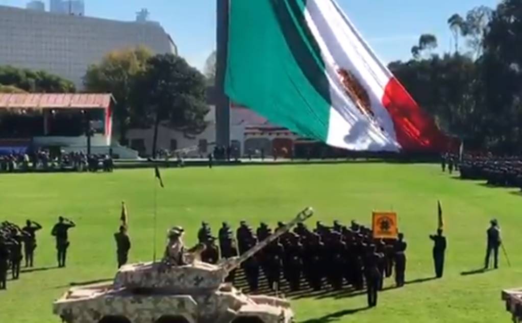 Fuerzas armadas refrendan su lealtad al presidente López Obrador