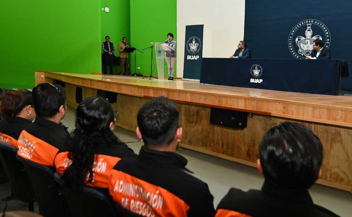 Firma BUAP convenio con el DIF Estatal | El Universal Puebla