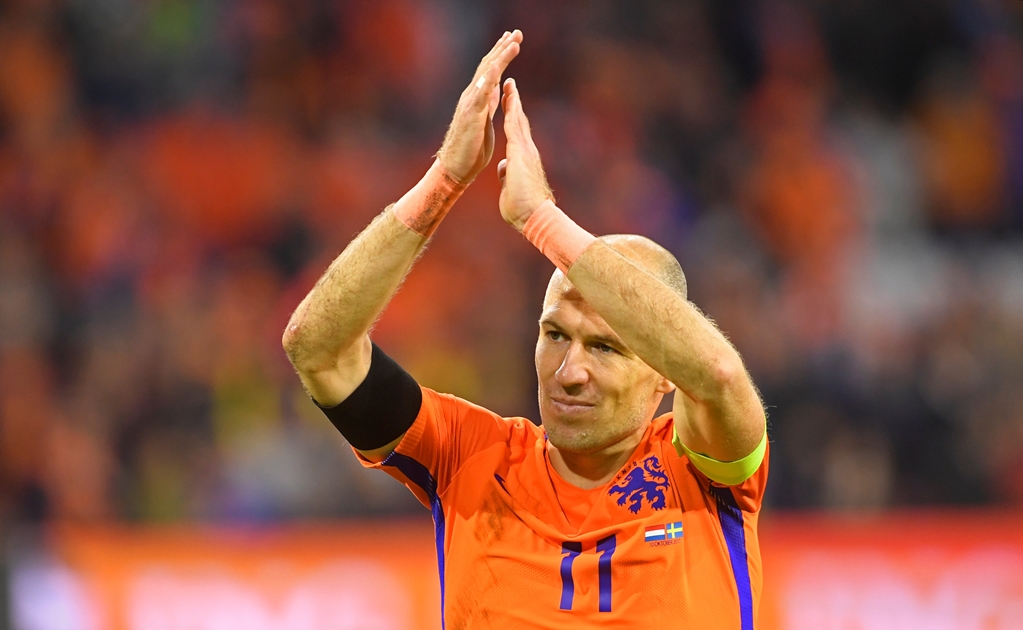 Arjen Robben anuncia su retiro de la selección