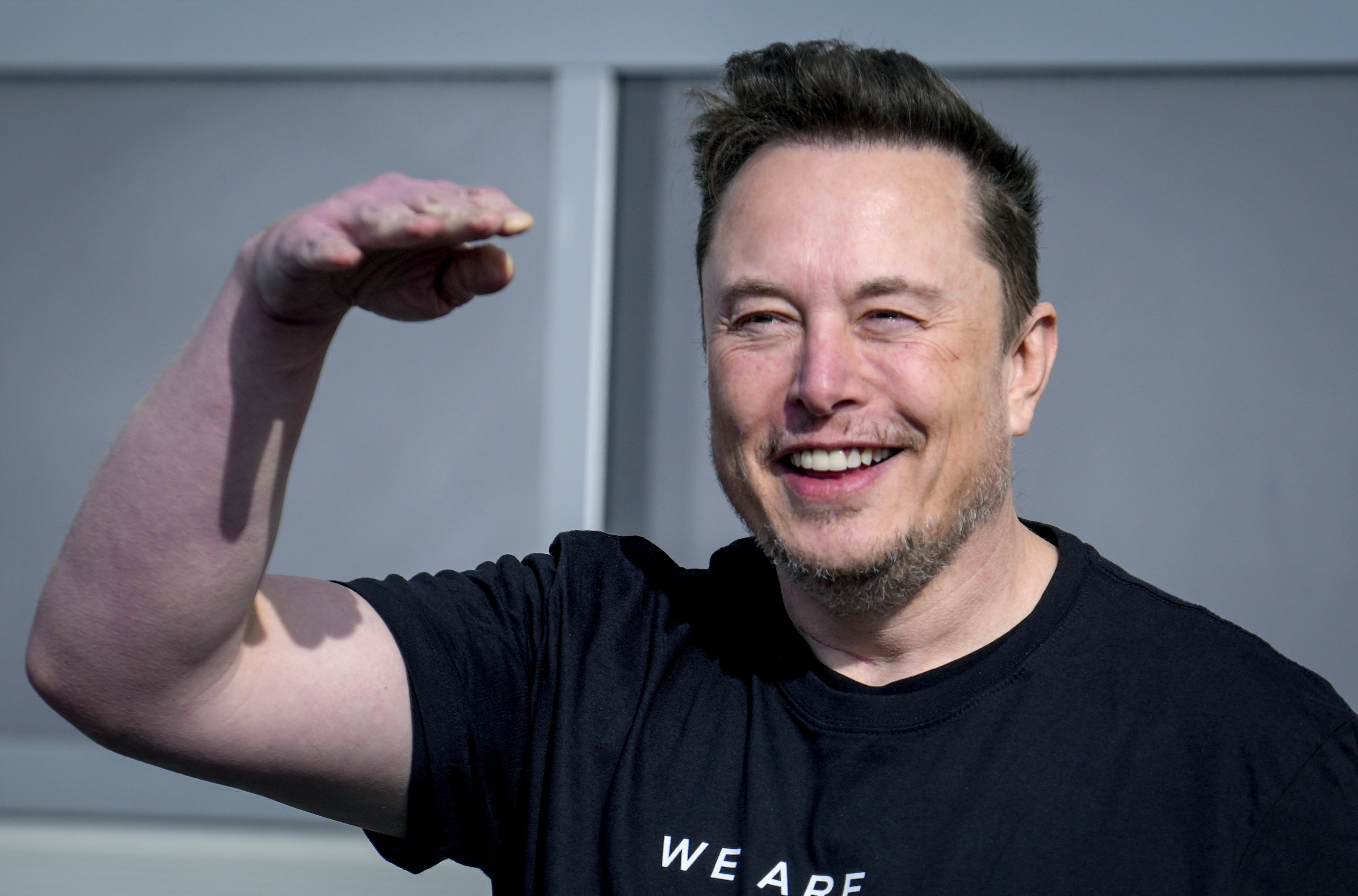 Tesla pagará a Elon Musk 50 mil millones de dólares;  "Maldita sea, los amo", dice