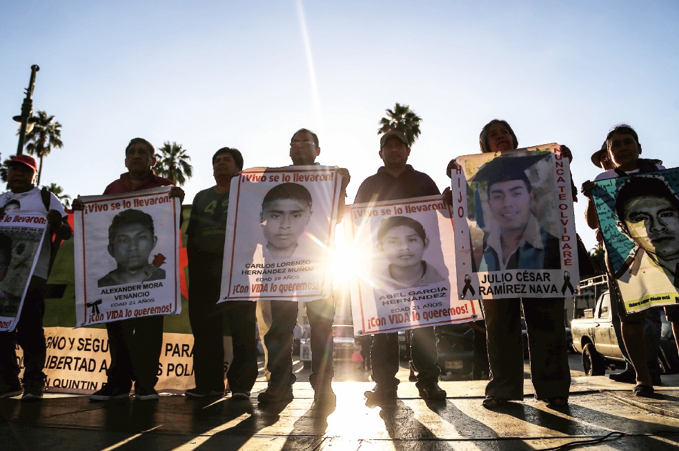 Suman ocho militares más detenidos por nuevas órdenes de aprehensión en caso Ayotzinapa