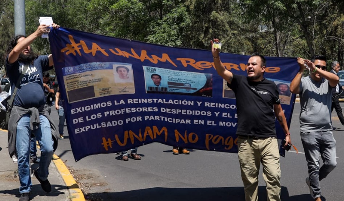 Protestan contra regreso de Lorenzo Córdova a la UNAM; señalan ilegal su reincorporación 