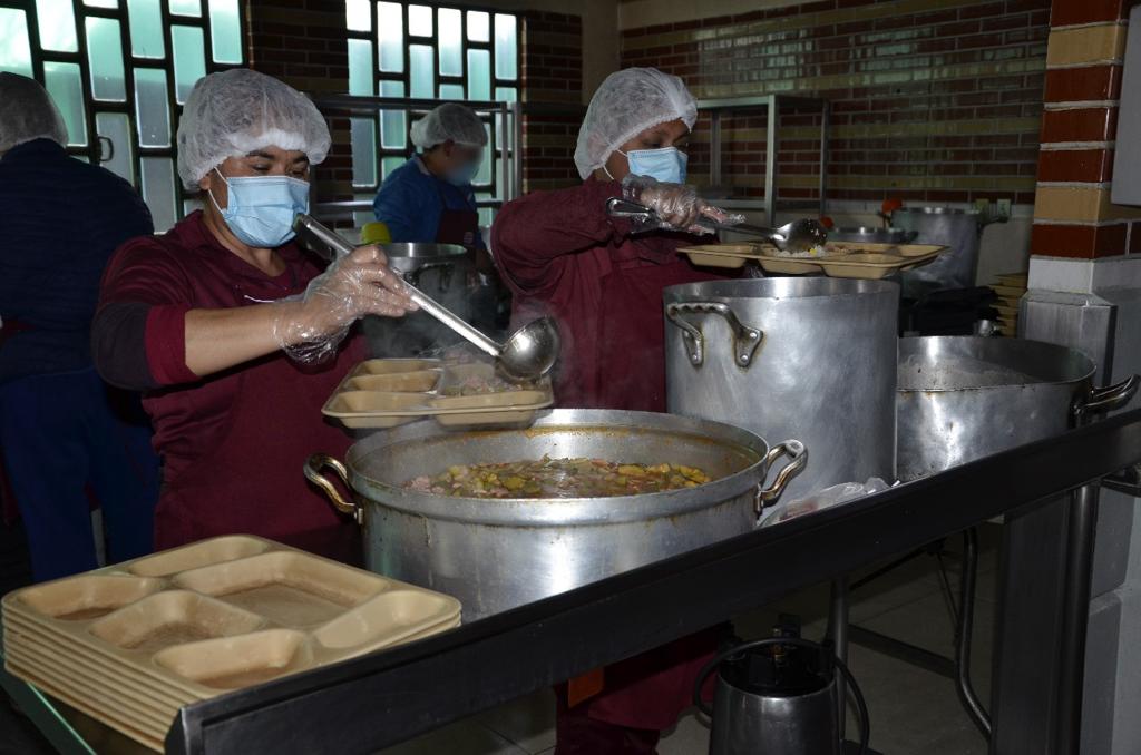 ¿Sabes cuántas toneladas de comida consumen las 35 mil personas en las prisiones mexiquenses?