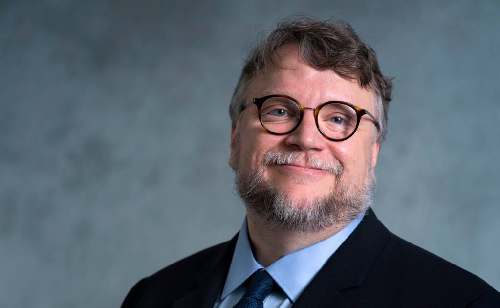 Guillermo del Toro advierte sobre impostores