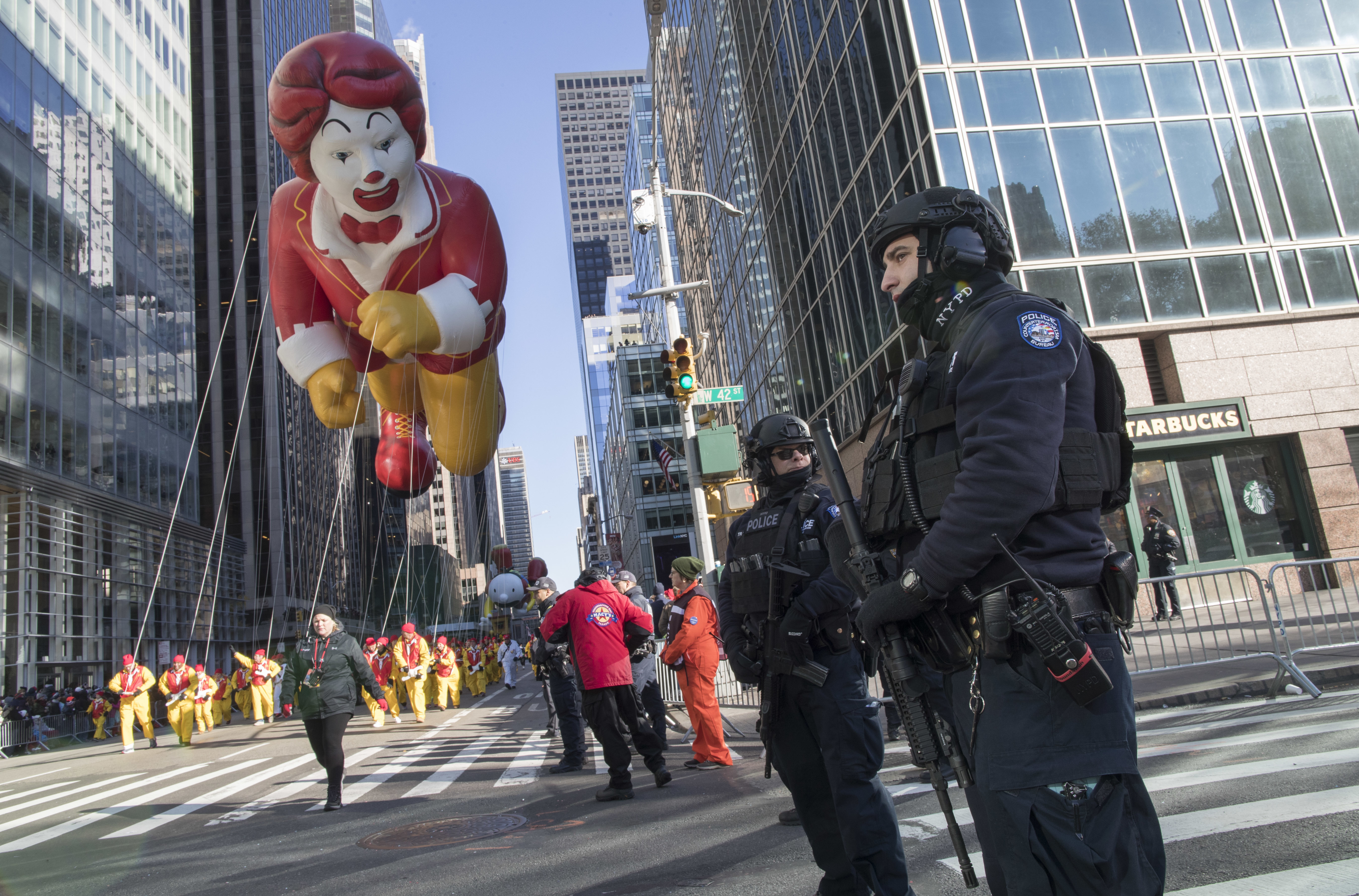 Tras atentado, Nueva York extrema seguridad en desfile de Acción de Gracias