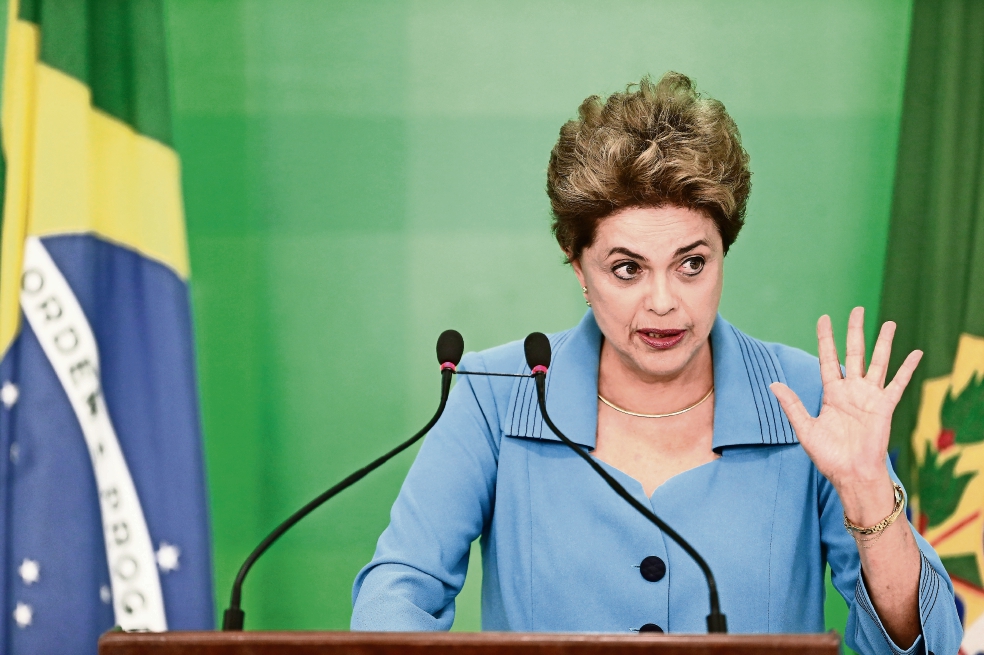 Enfrento golpe de Estado, dice Dilma Rousseff