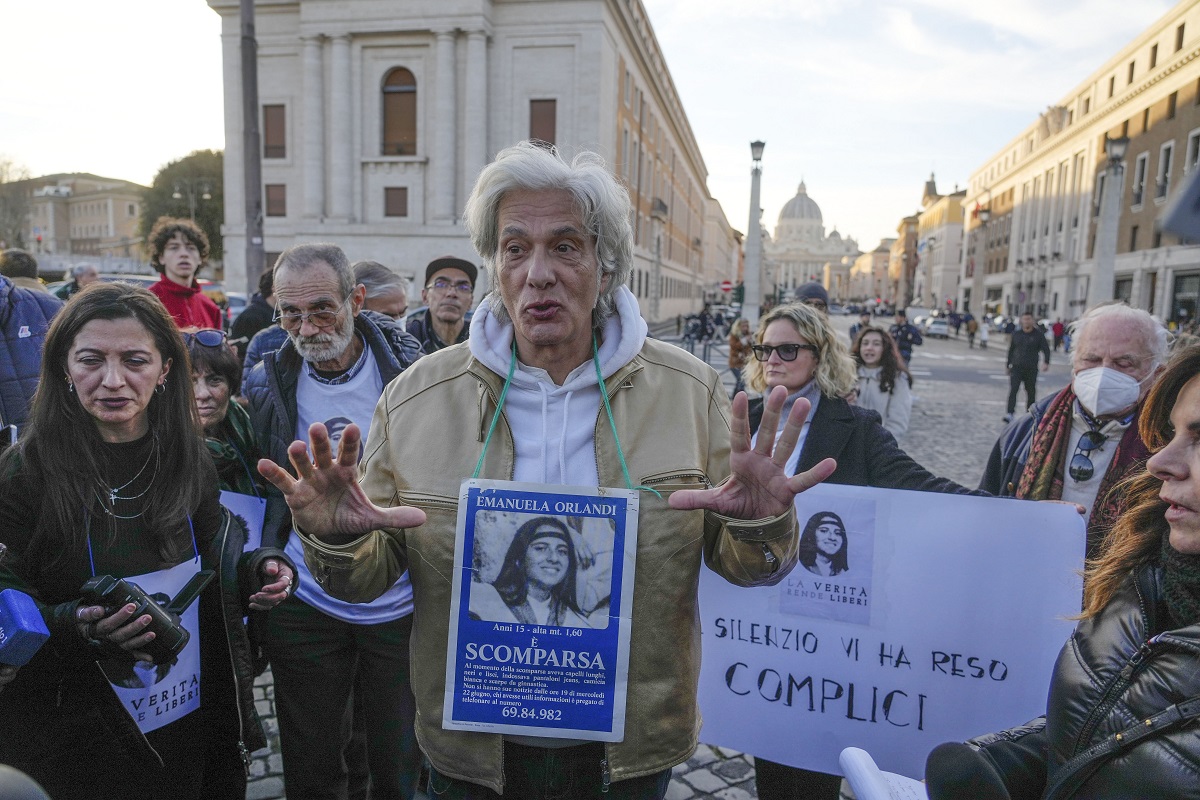 "Una locura". El Vaticano lamenta ataque a Juan Pablo II del hermano de Emanuela Orlandi