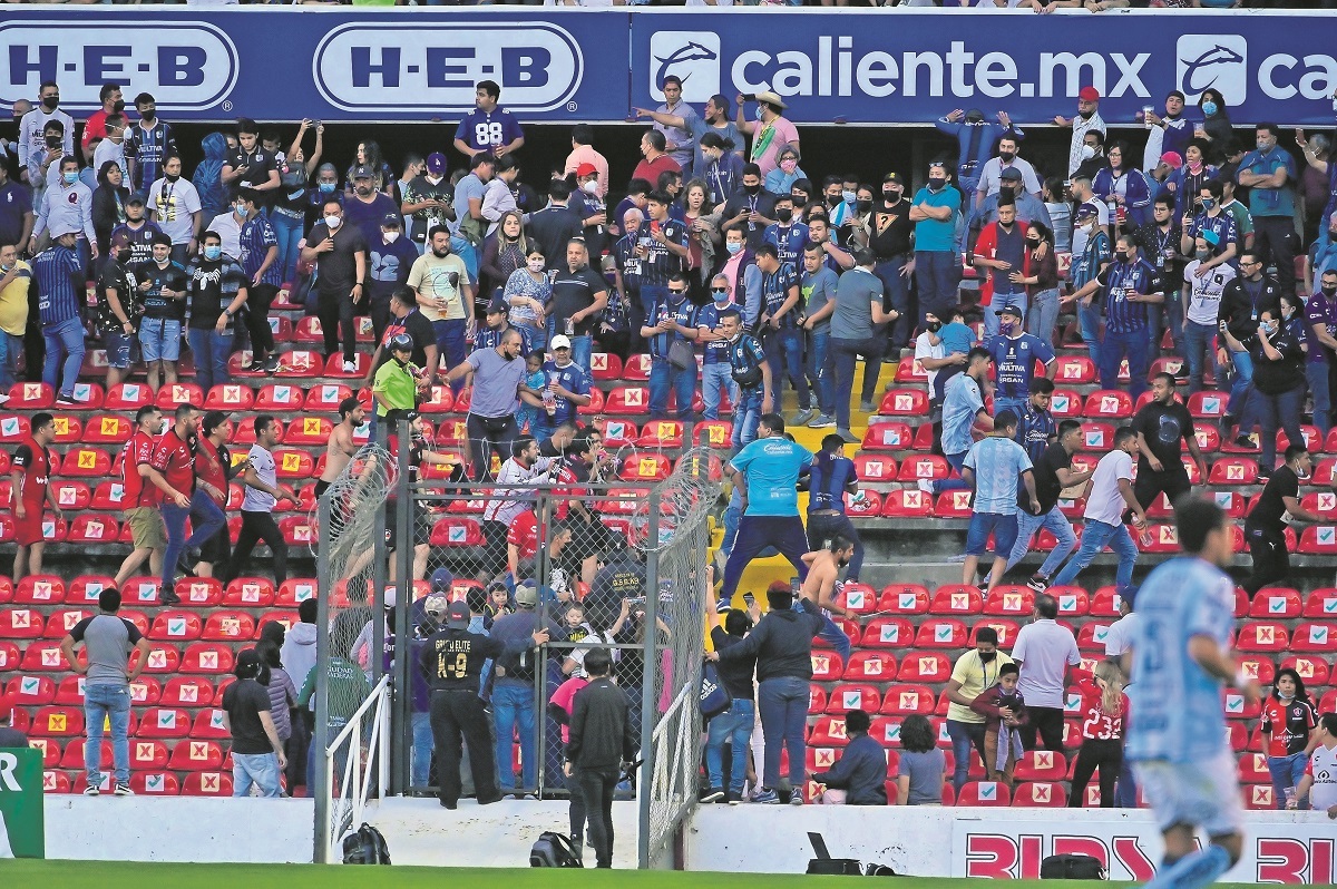 Sábado negro en el estadio Corregidora