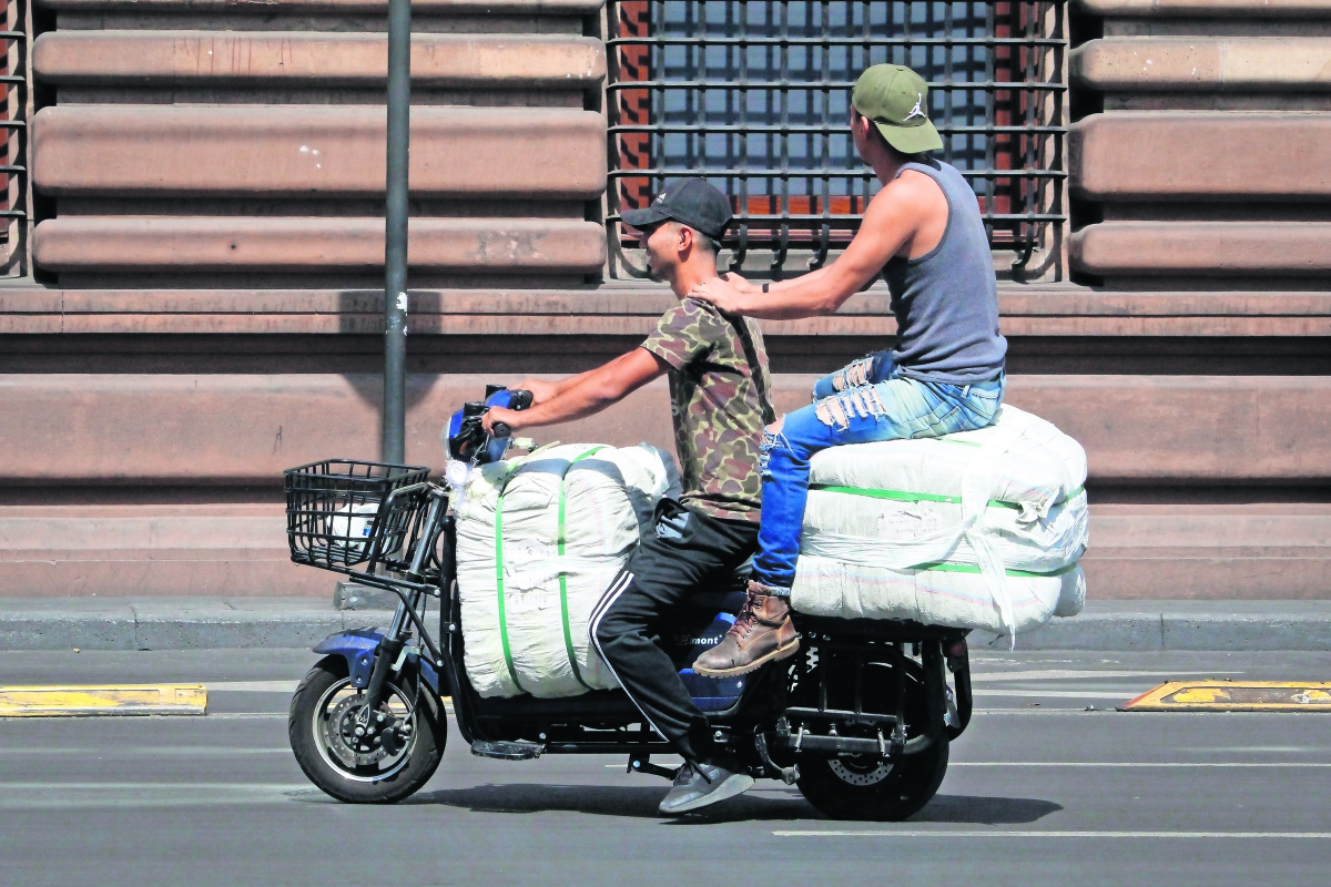 Crece uso de motobicis entre comerciantes
