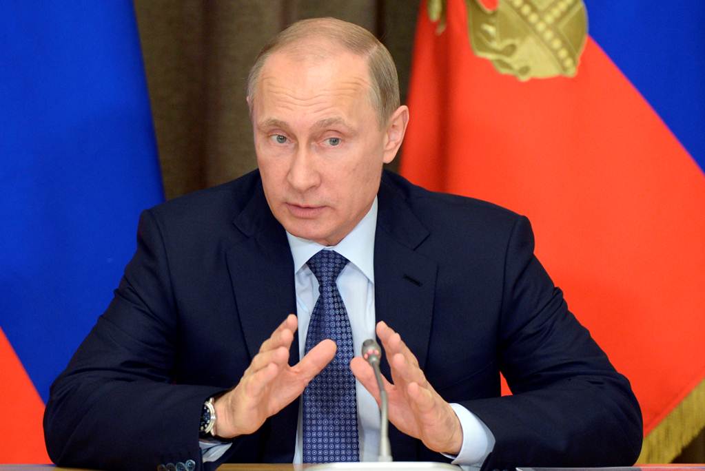 Putin firma ley que va contra las ONG