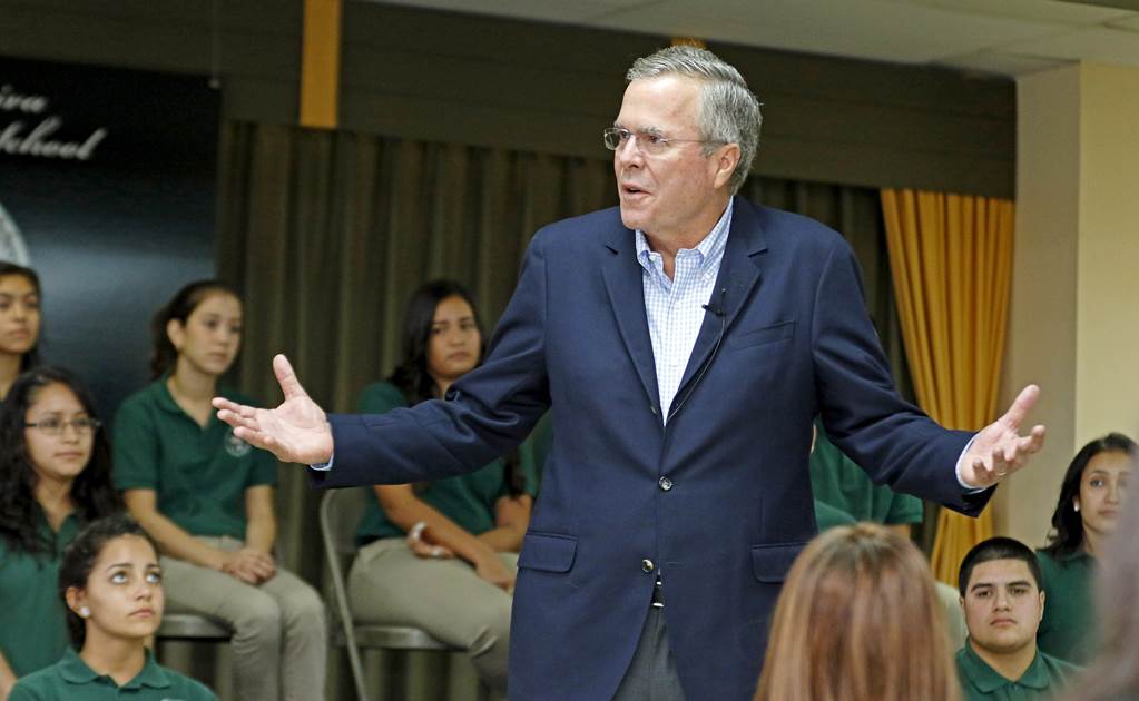 Bush aborrece radicalismo de Trump en migración