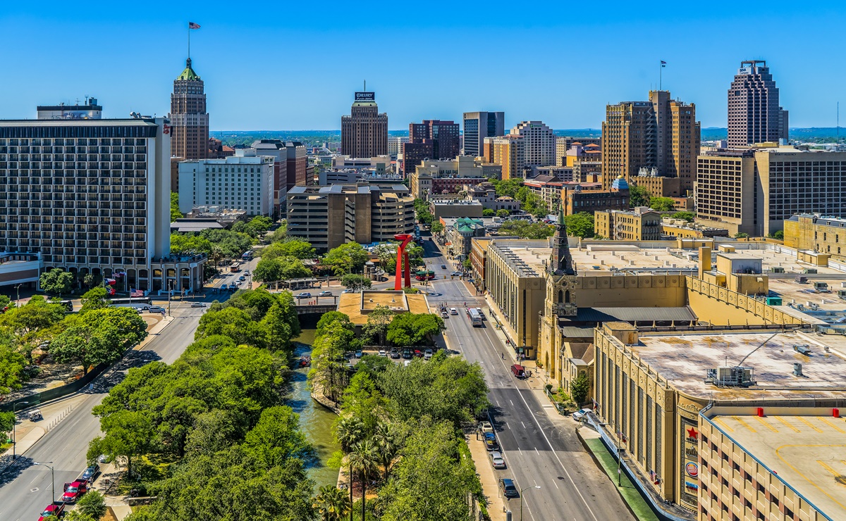 5 novedades turísticas que llegan a San Antonio a partir de agosto