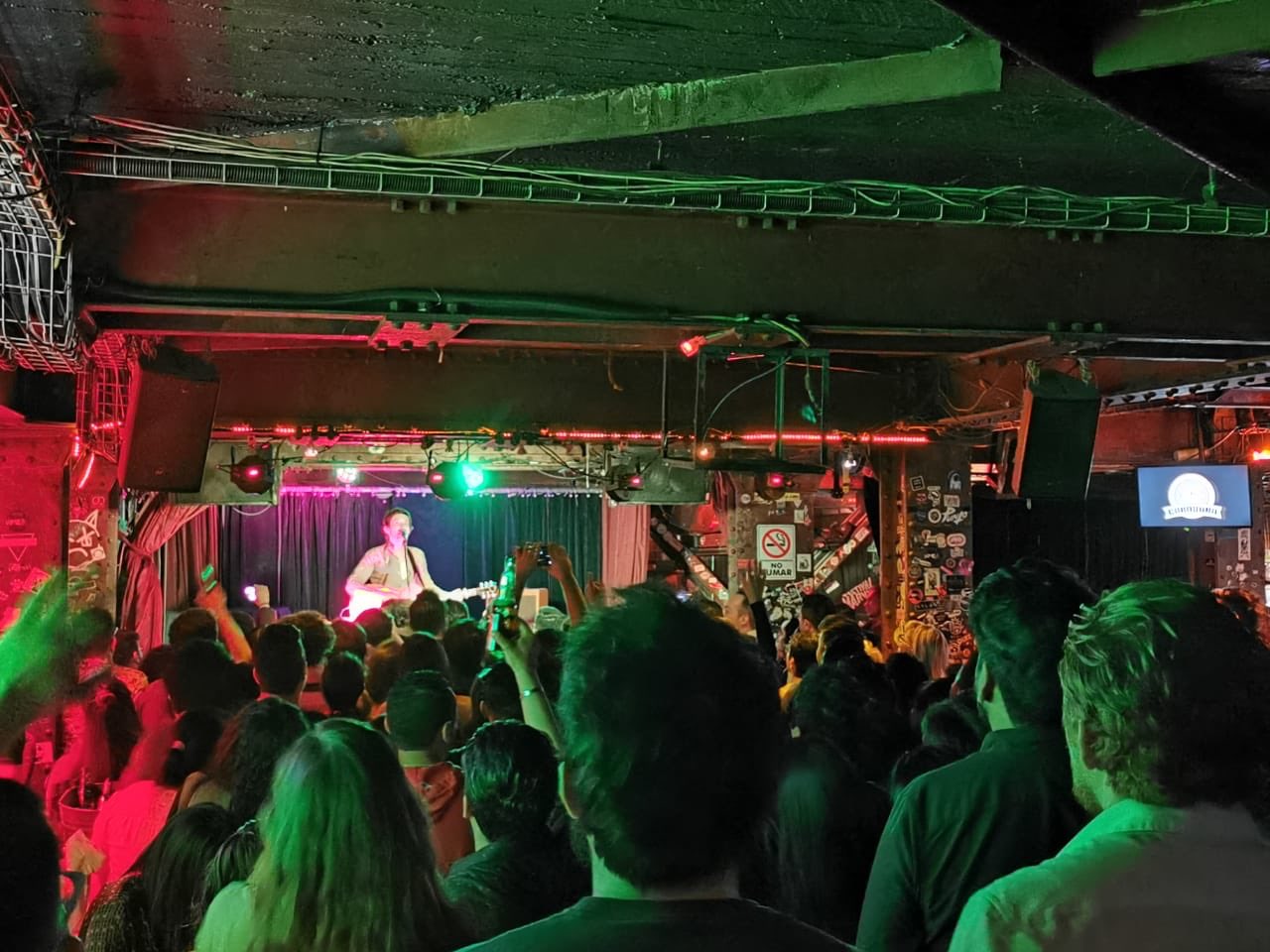 Tras 9 años de rock, bar Caradura cierra sus puertas por inseguridad en la Condesa