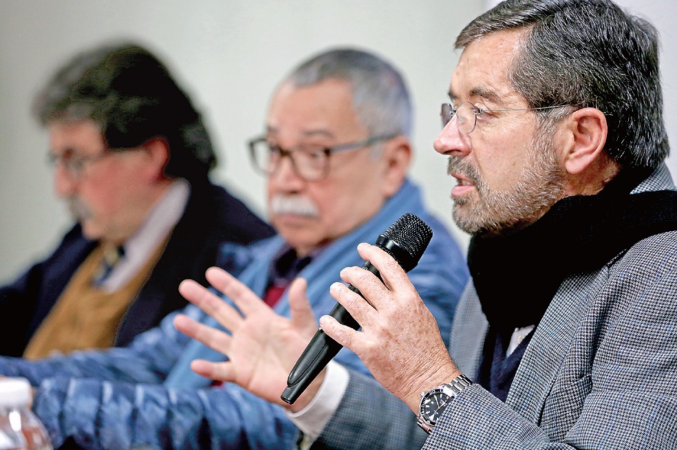 De la Fuente llama a no frenar a UNAM 