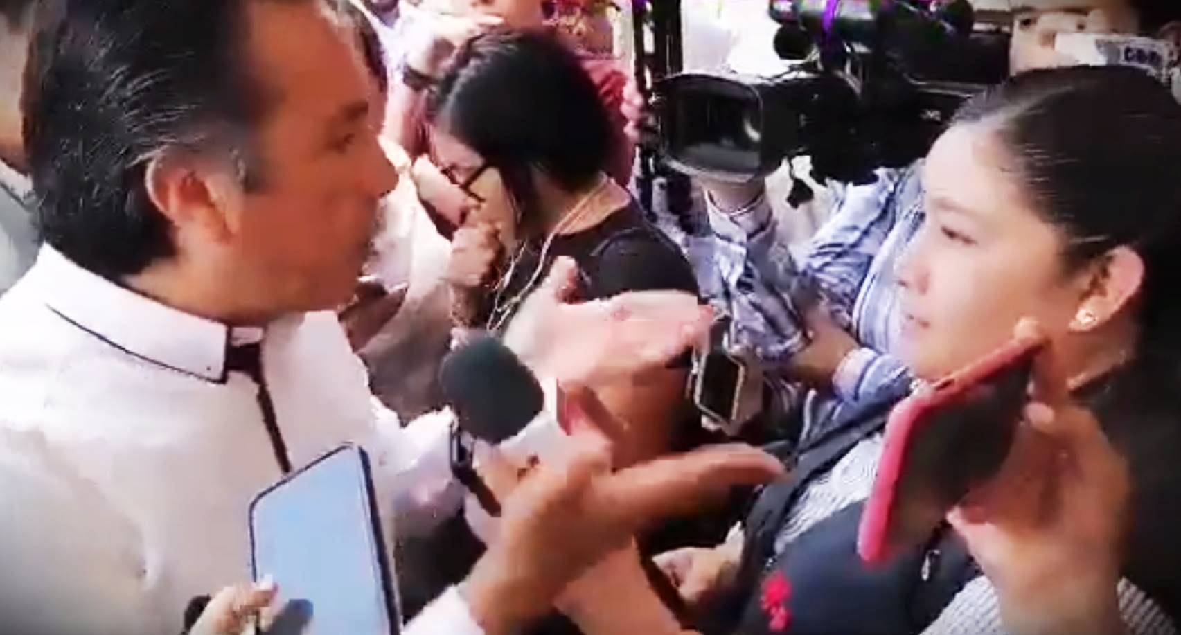¿Por qué Cuitláhuac García explotó contra reportera? VIDEO 