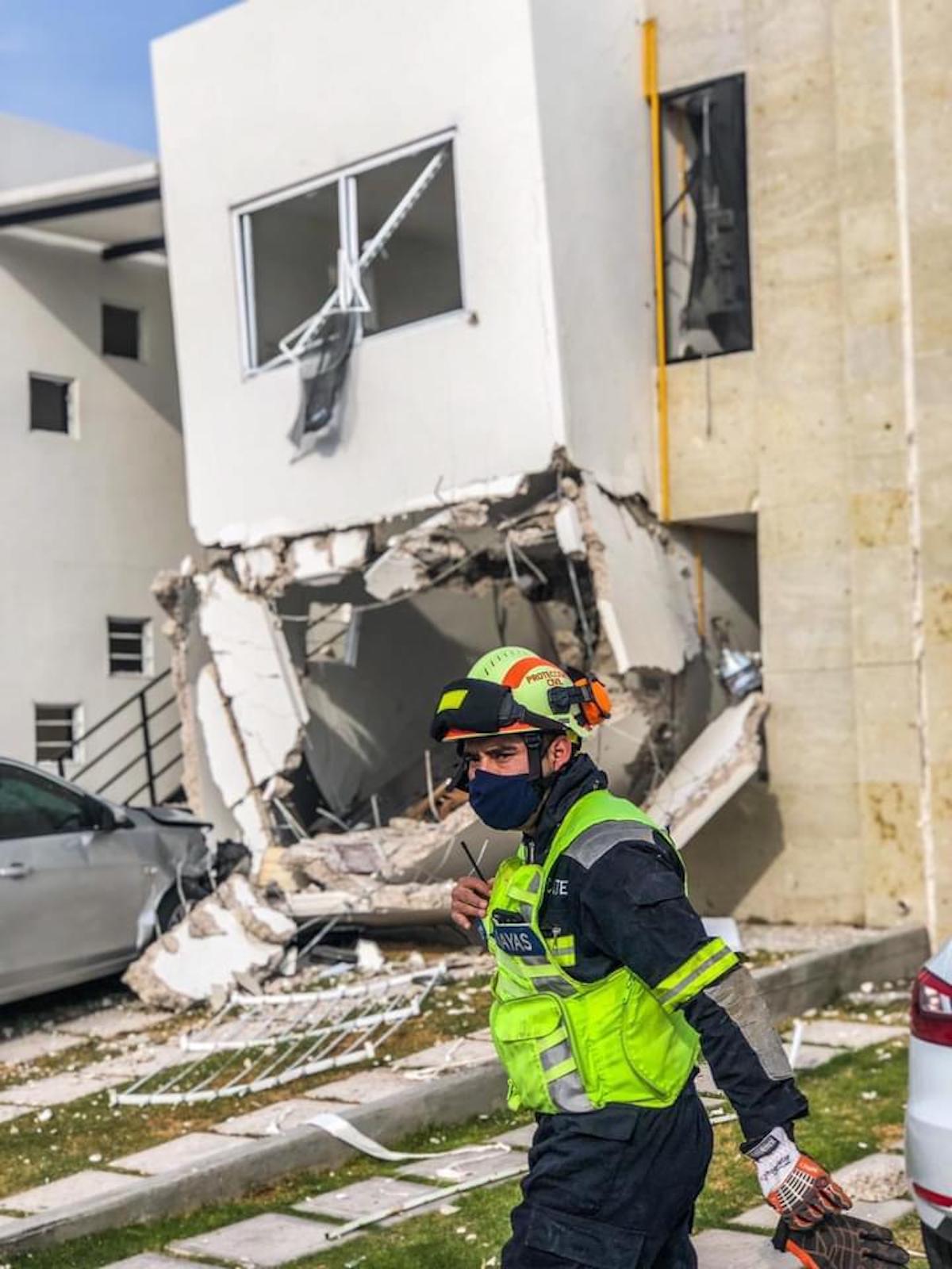 Una explosión deja tres heridos, más de 50 casas dañadas y 200 personas evacuadas