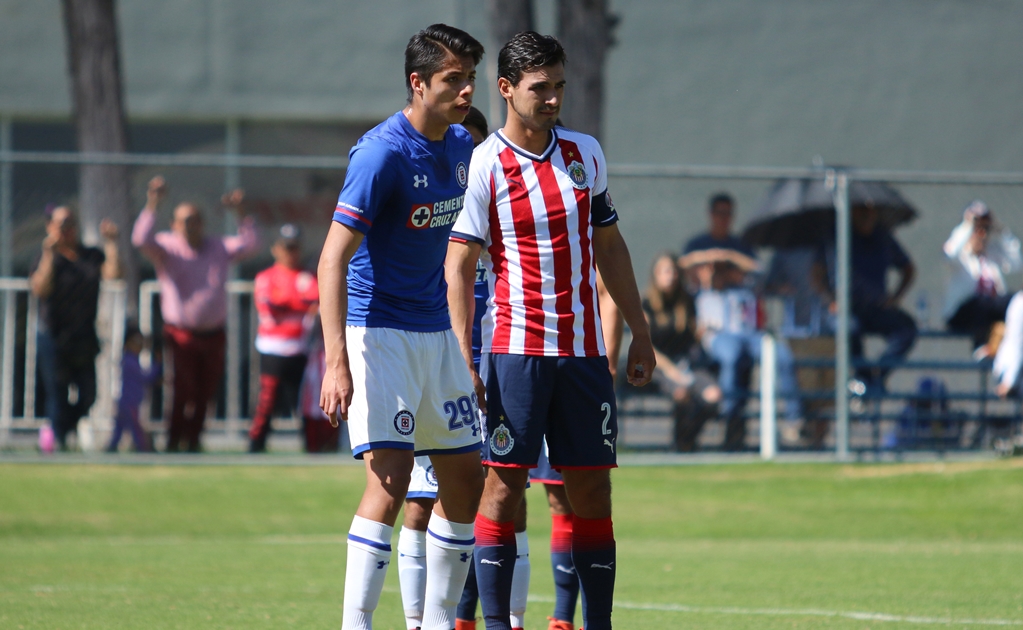 Oswaldo Alanís tiene actividad con Chivas Sub-20