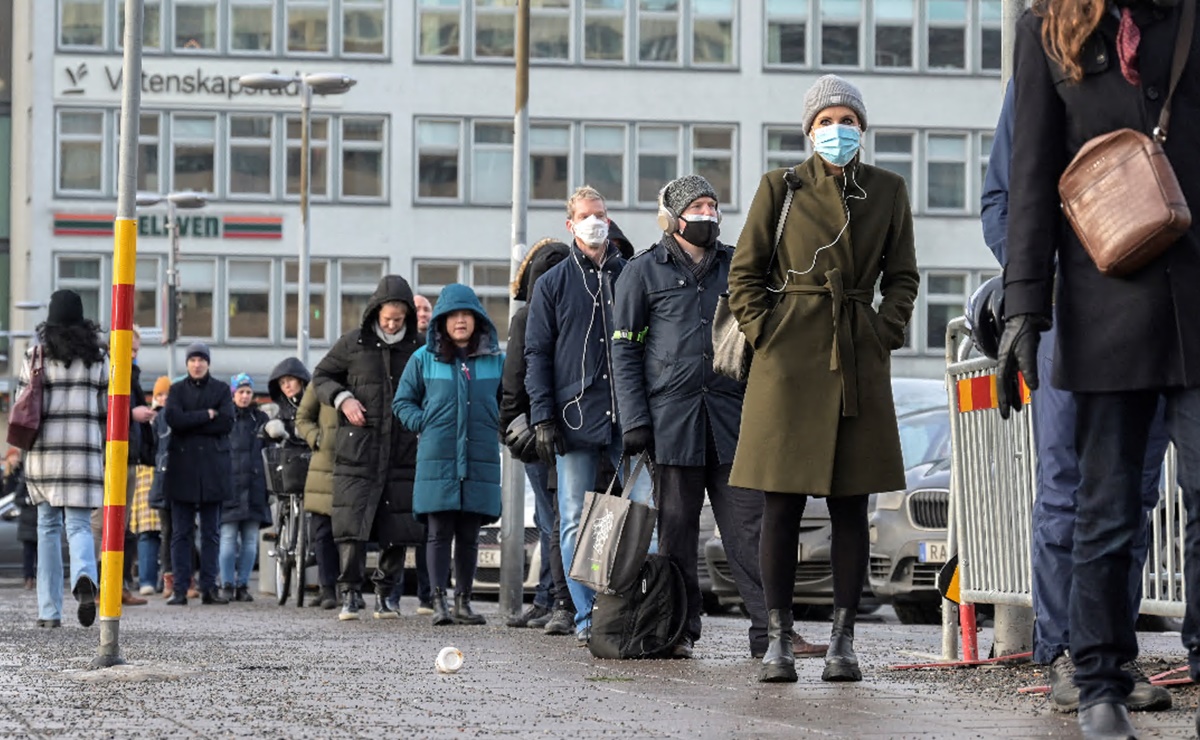 Prevén una “explosión de contagios” por Covid-19 cada invierno