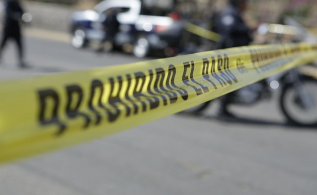 Grupo armado mata a mujer policía afuera de una tienda en Guanajuato