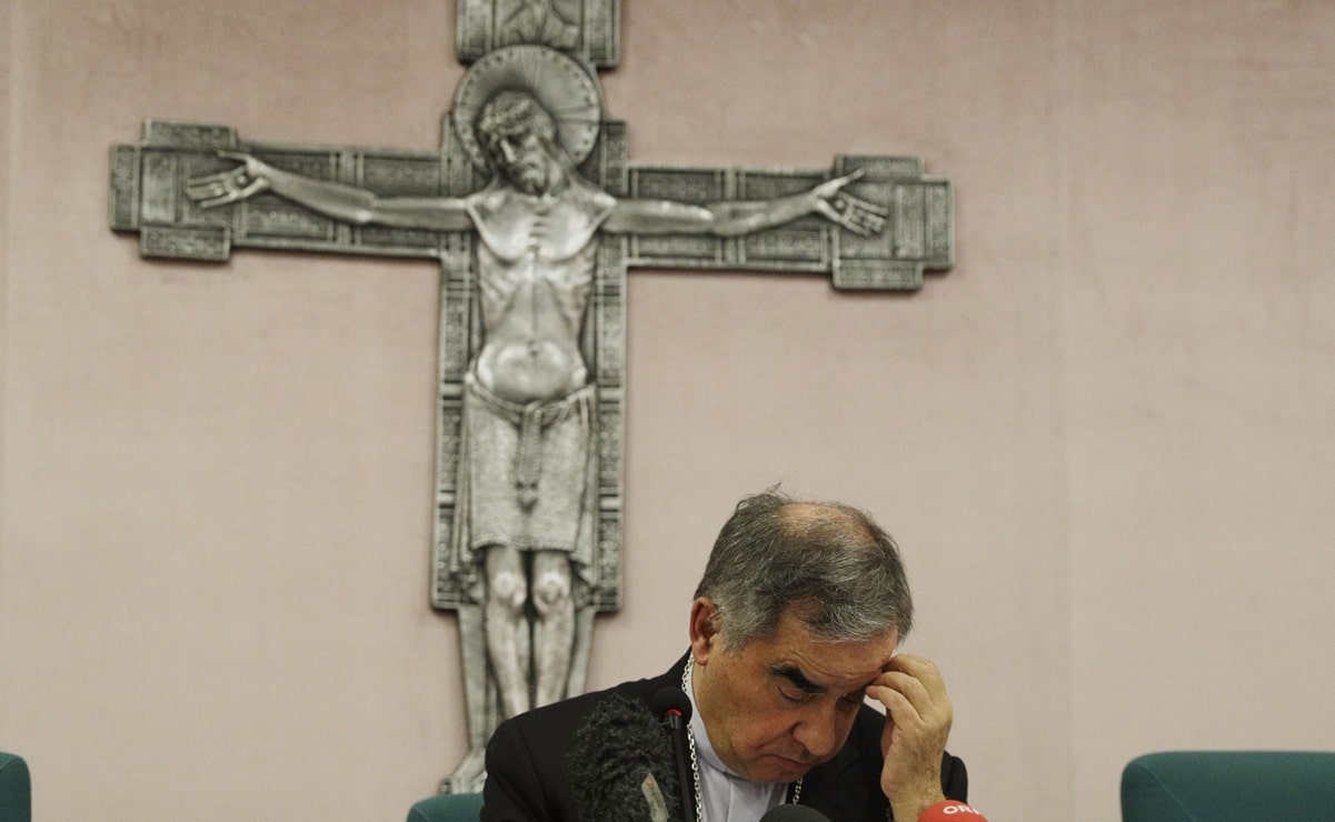Cardenal Angelo Becciu, entre los 10 juzgados en el Vaticano por escándalo inmobiliario