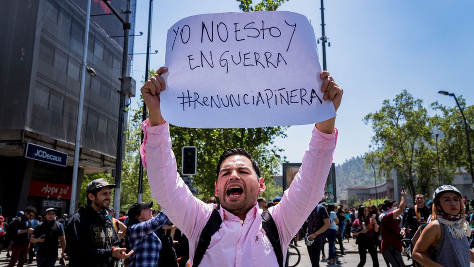 "Estamos en guerra", la frase de Piñera en medio de las fuertes protestas en Chile