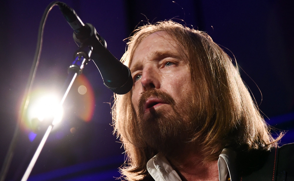 Policía de Los Ángeles asegura no puede confirmar muerte de Tom Petty