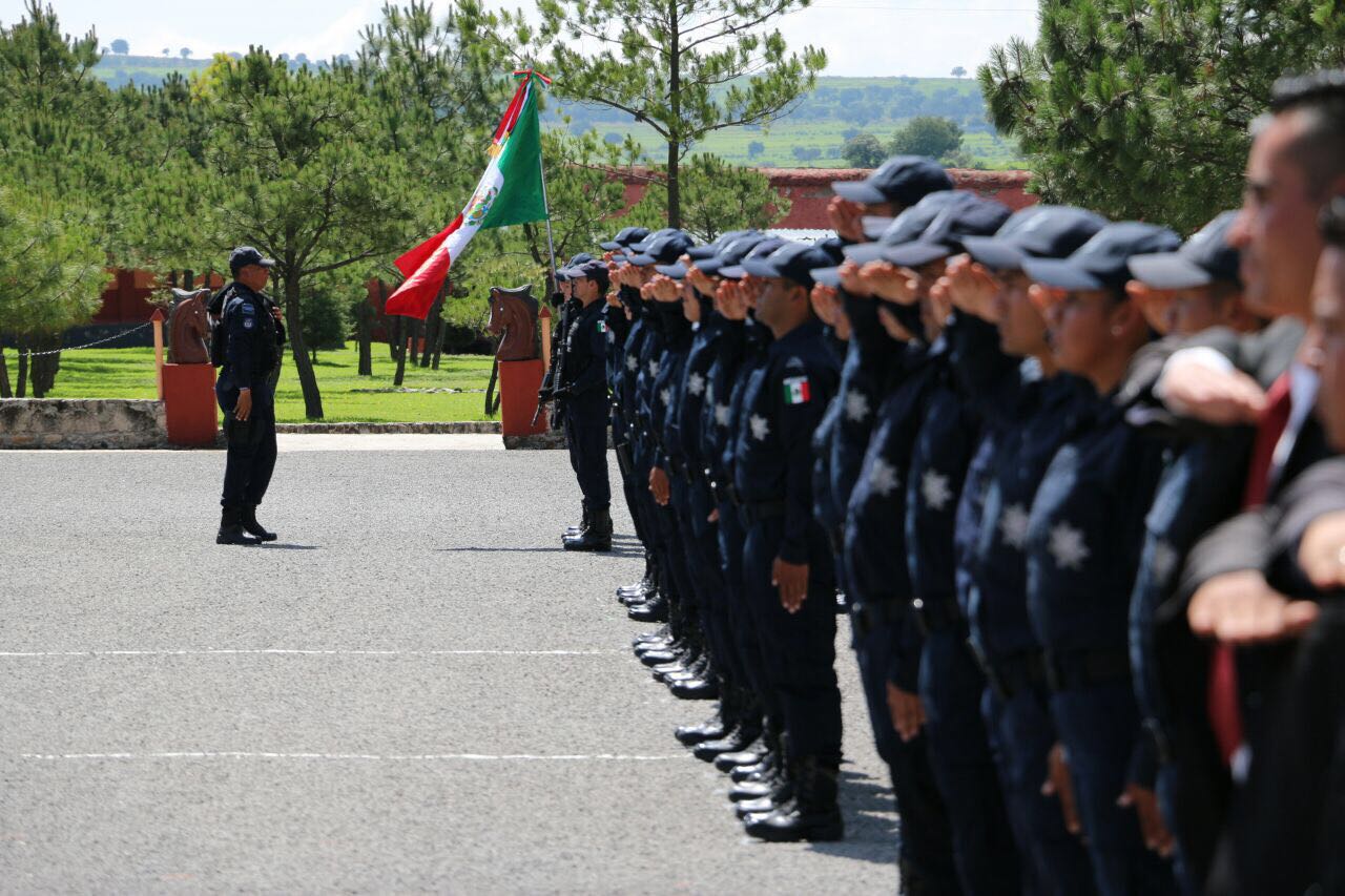 Se gradúan 48 elementos de la Policía Federal 