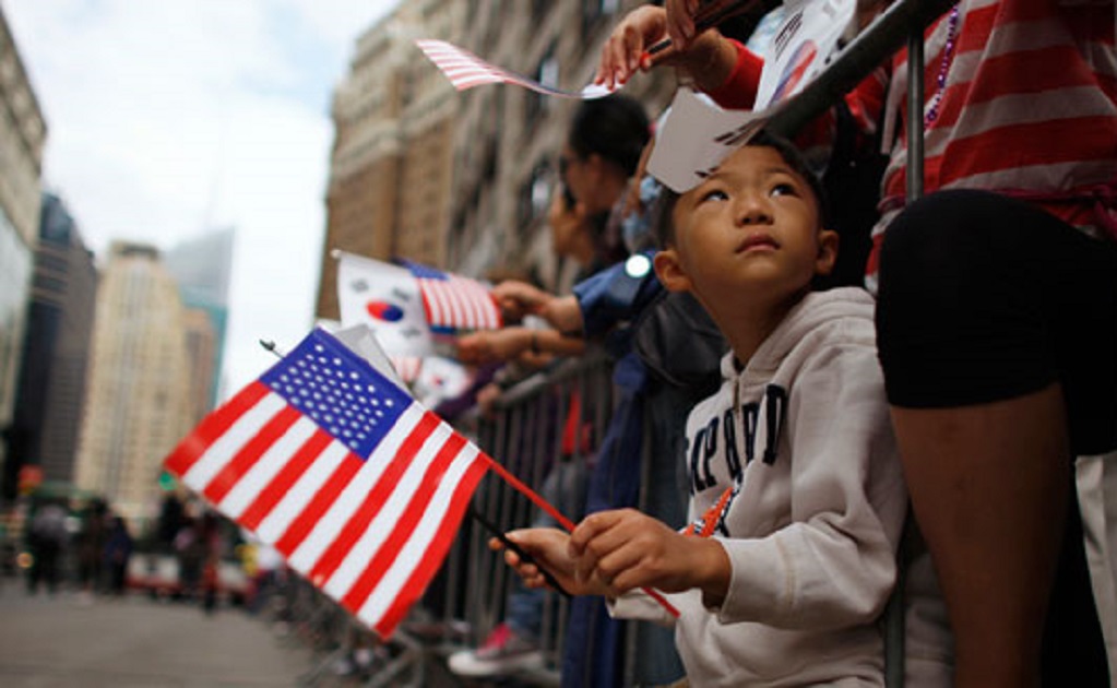 Study projects Asians will become largest U.S. immigrant group