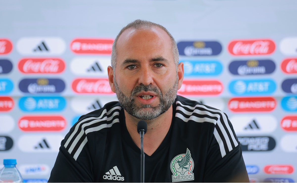 Pedro López quiere poner a la Selección Mexicana Femenil "entre las mejores del mundo"