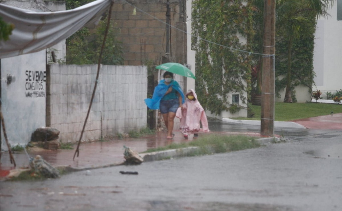 Frente frío 38 provoca fuertes lluvias en Yucatán; pronostican actividad eléctrica y caída de granizo