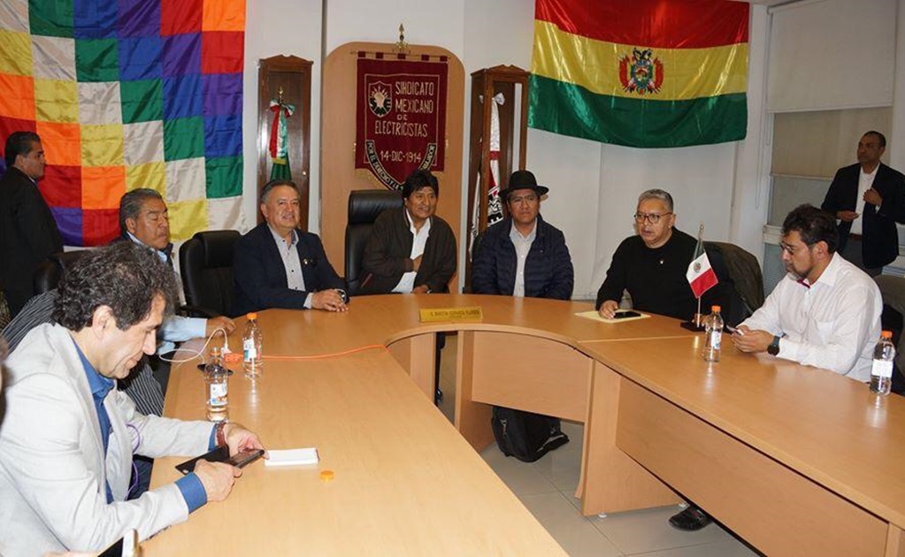 Evo Morales no para: ahora visita sede del SME y se reúne con sindicatos
