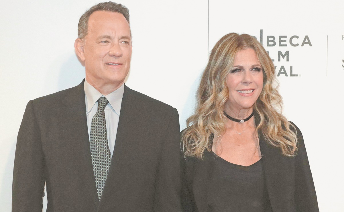 Tom Hanks y Rita Wilson donan sangre para investigación de vacuna del Covid-19