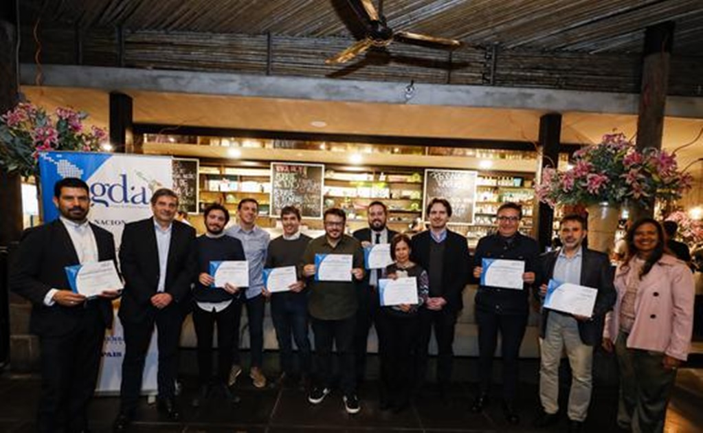 Grupo de Diarios de América entrega premios a los medios socios en Lima