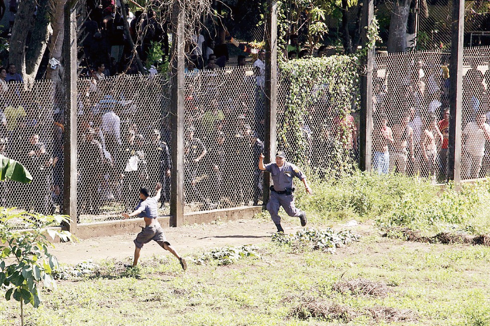 Motín en prisión de Guatemala se salda con 17 muertos