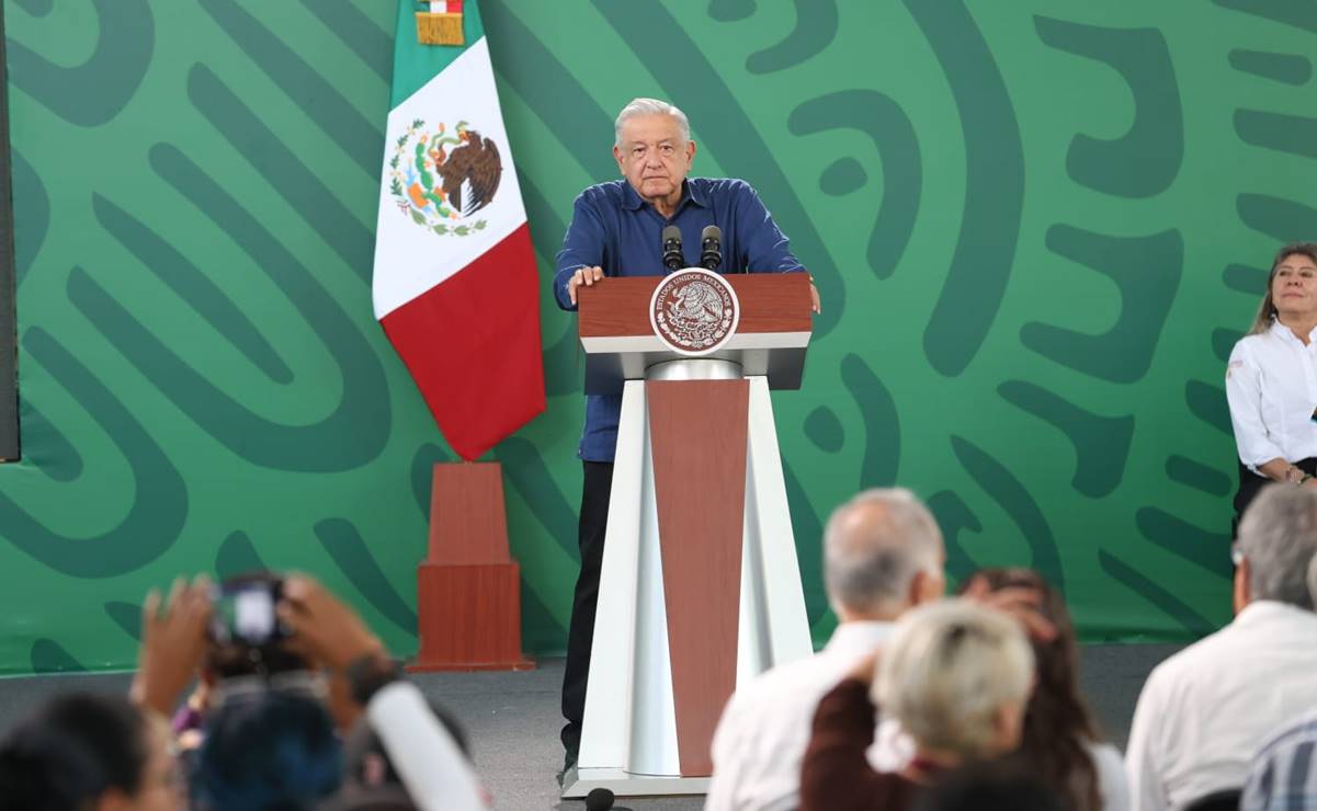 AMLO califica de un "invento" el artículo de Loret de Mola sobre Omar García Harfuch