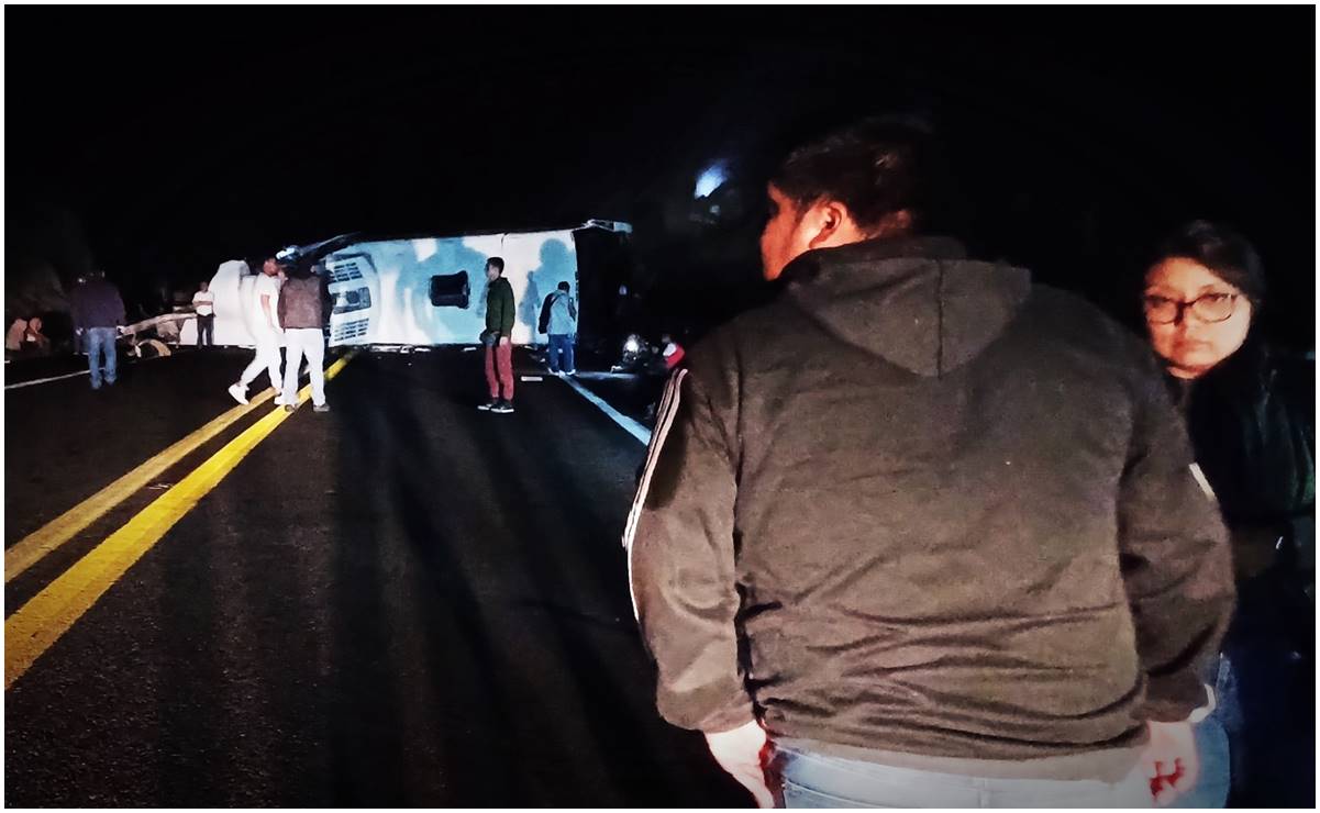 Lista de heridos identificados tras accidente en autopista Cuacnopalan-Oaxaca; 24 son venezolanos