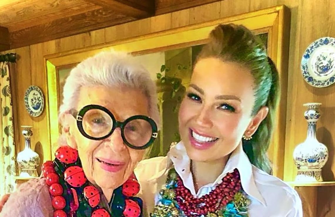 Thalía despide a Iris Apfel, la excéntrica diseñadora que murió a los 102 años