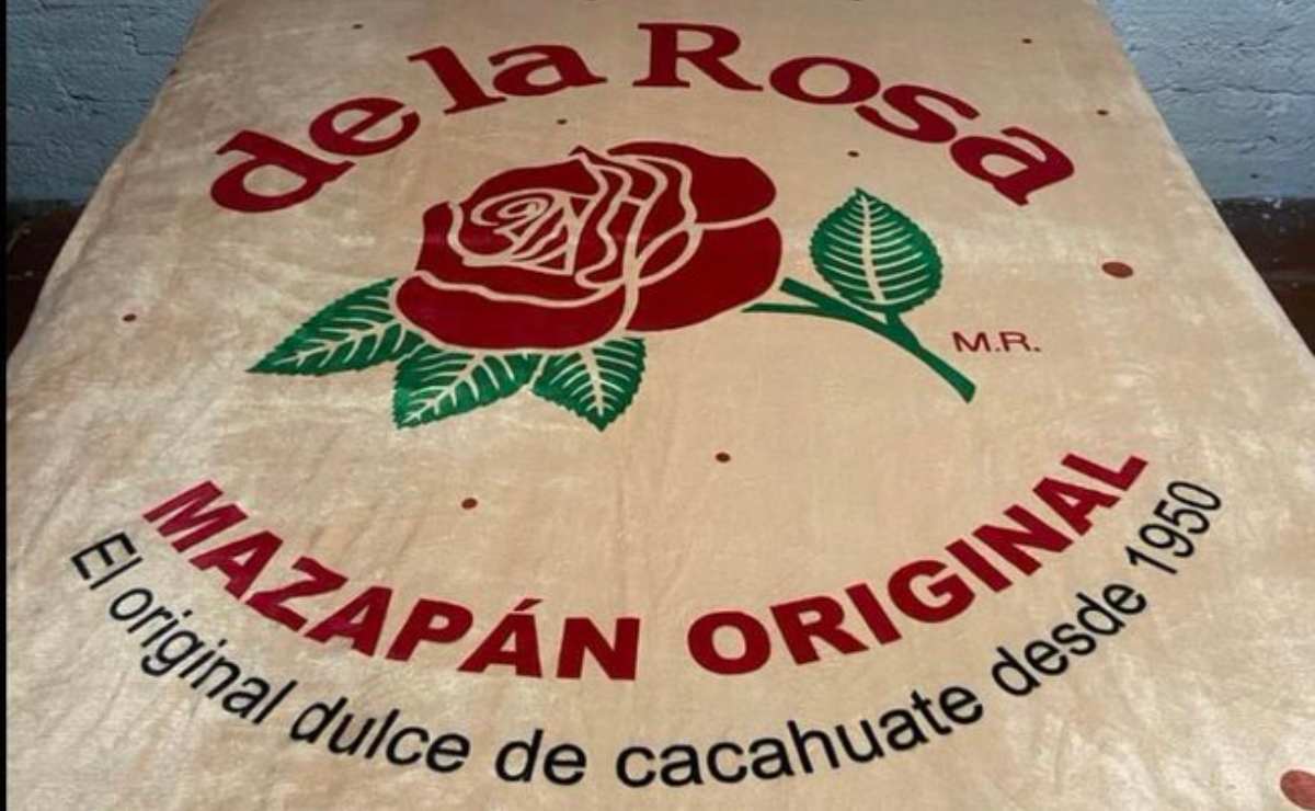 Crean cobertor del Mazapán de la Rosa; diseño se vuelve viral 